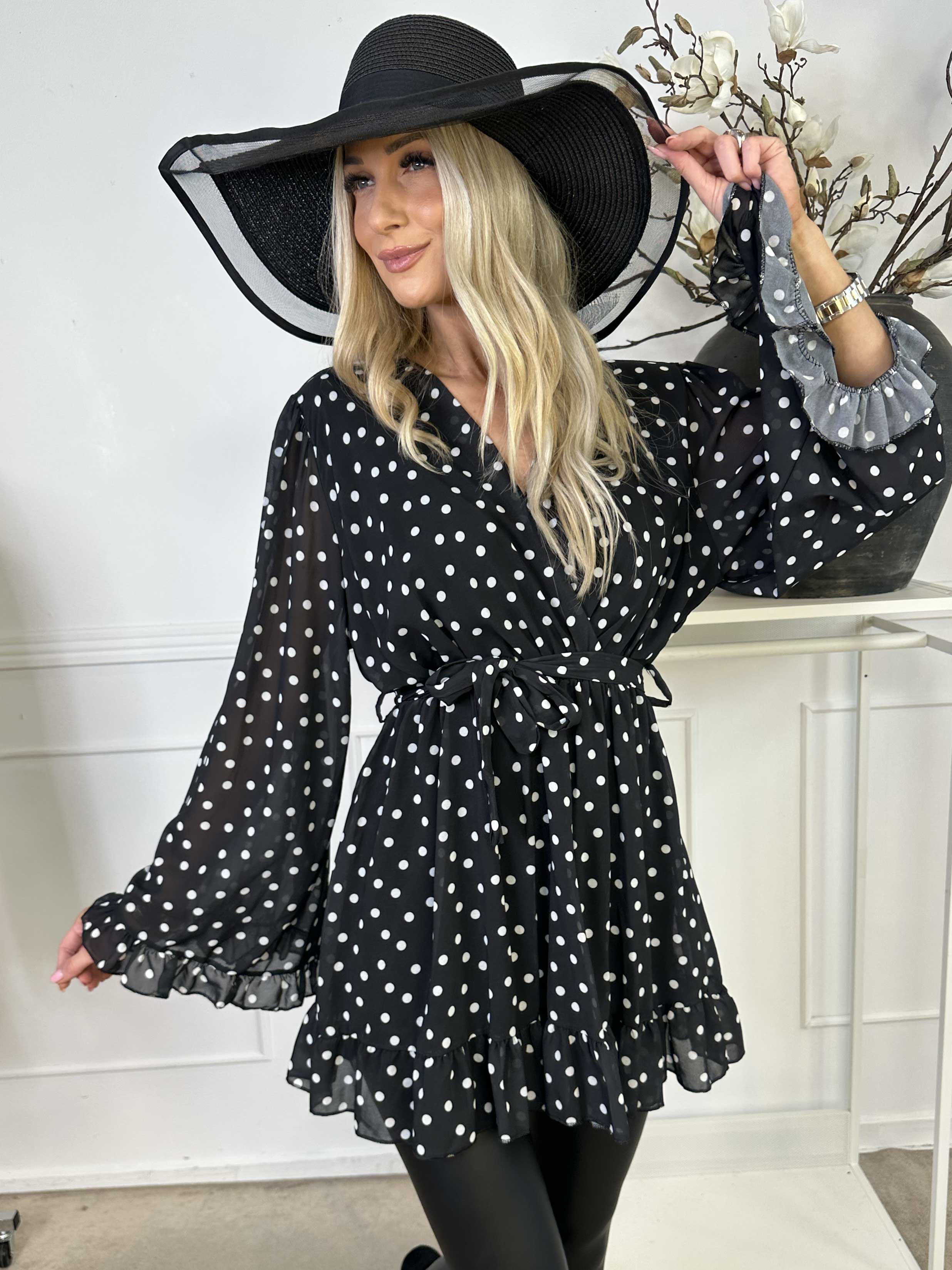 Adelina - Lang tunika i chiffon med flæser